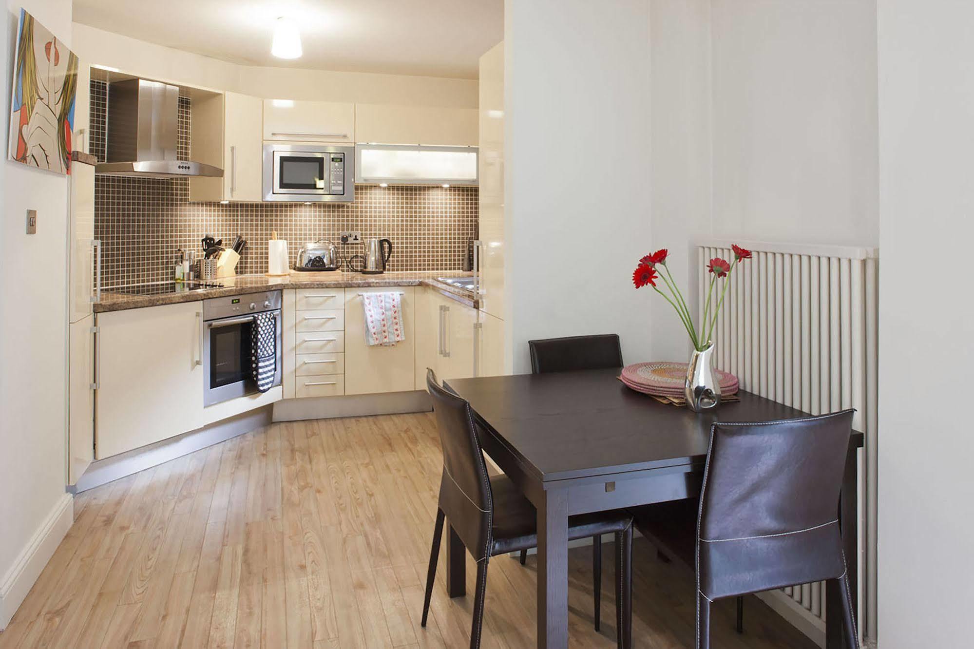 Piccadilly Circus Apartments Λονδίνο Εξωτερικό φωτογραφία