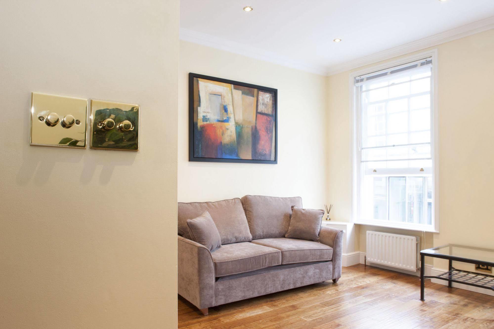 Piccadilly Circus Apartments Λονδίνο Εξωτερικό φωτογραφία